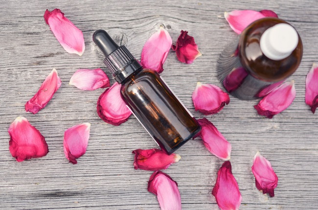 Beneficios de la rosa de mosqueta y su aceite en cosmética